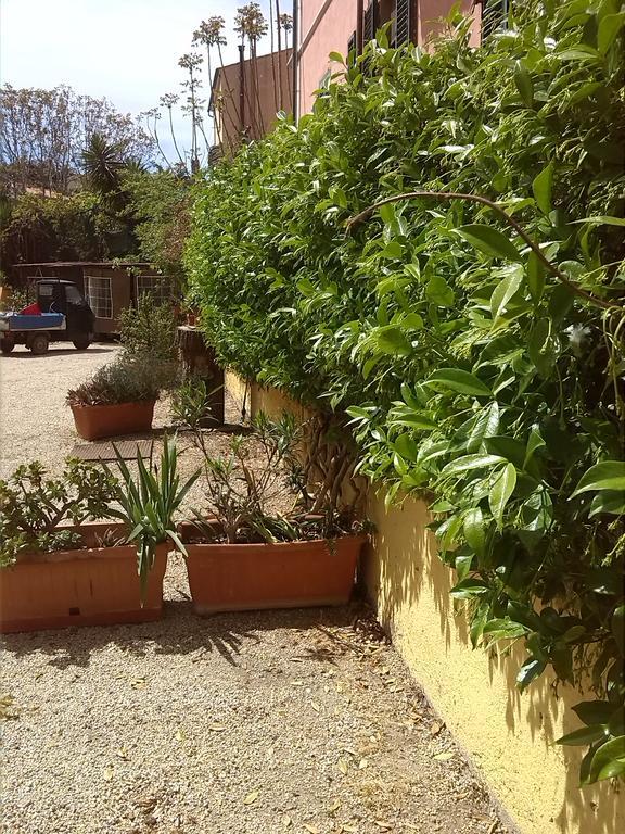 Appartamenti Claudia Rio Rio Marina Exterior photo
